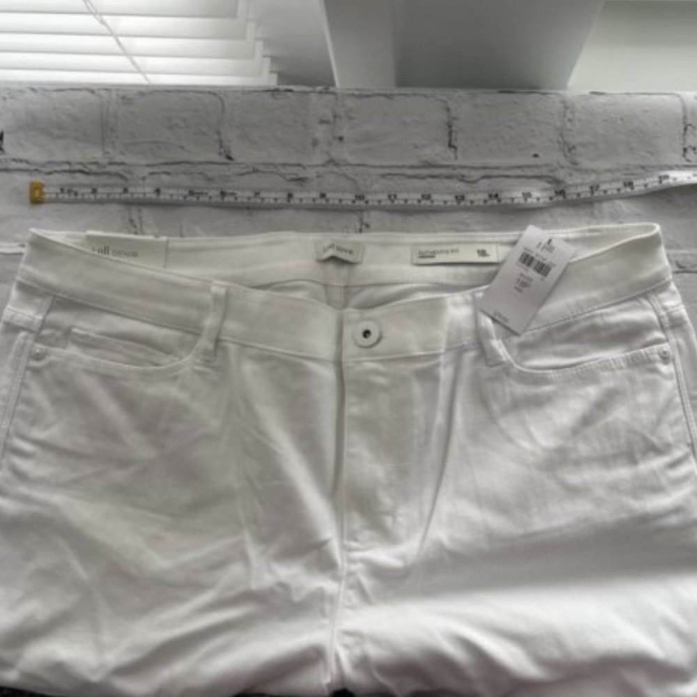 J. Jill Authentic Fit Fringed-Hem Cropped Jeans - Picture 4 of 12